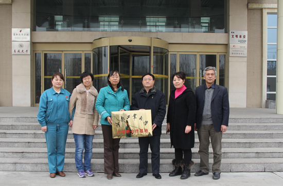 材料學(xué)院與易成新材、飛孟金剛石等企業(yè)共建產(chǎn)學(xué)研合作基地