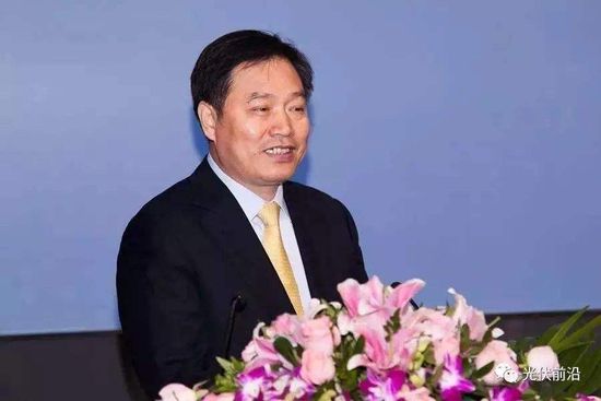 協(xié)鑫集團(tuán)董事長朱共山：未來的汽車不再是代步工具，而是一個移動能源